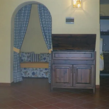 Le Casacce Per Vacanze 아파트 까르미냐노