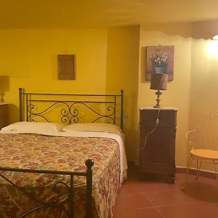 아파트 Le Casacce Per Vacanze 까르미냐노