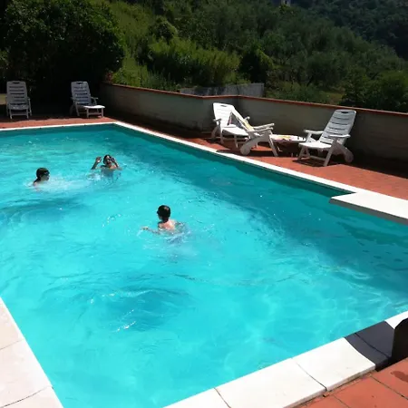 Le Casacce Per Vacanze 까르미냐노